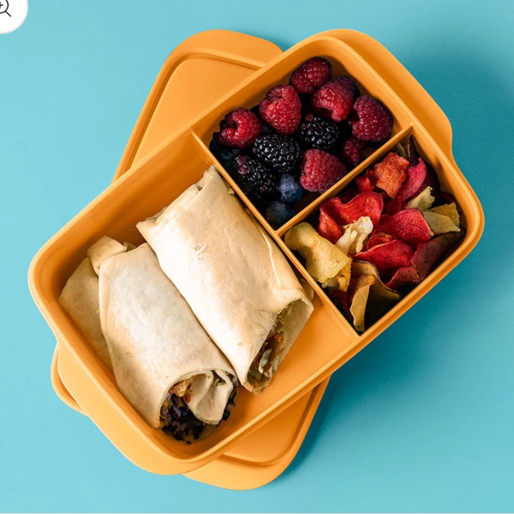Tupperware Orange Lunch Box - Picture 3 of 3